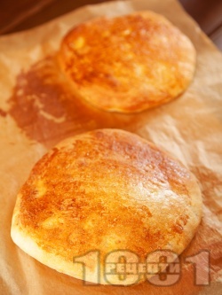 Пиде - турски плосък хляб - снимка на рецептата